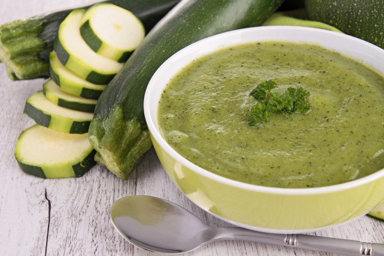 شوربة الكوسا بدون كريمة للدايت