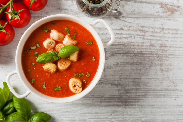 شوربة الطماطم الإيطالية